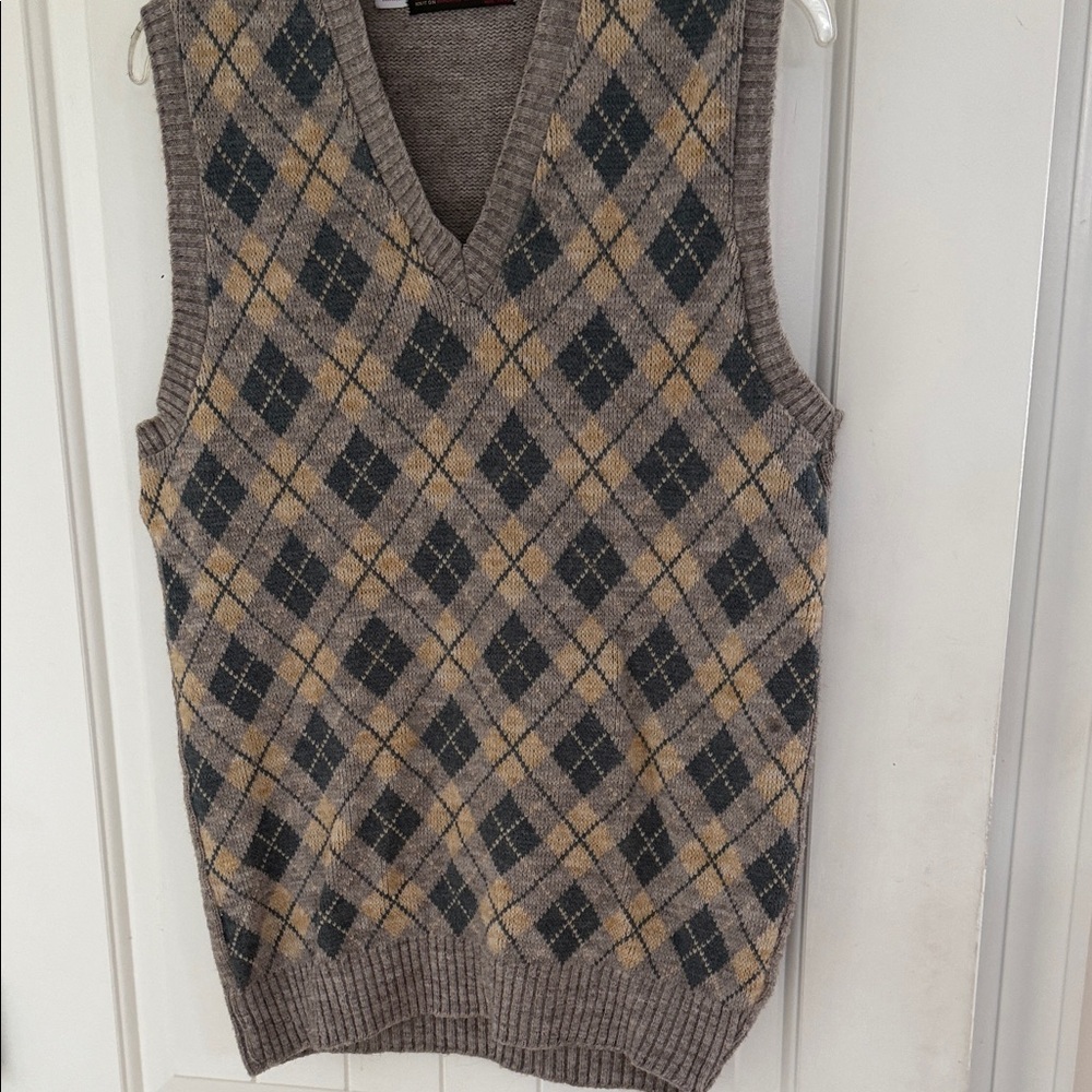 Vintage Men's Argyle Sweater Vest - Gray and Tan by Jersild Size L Tall